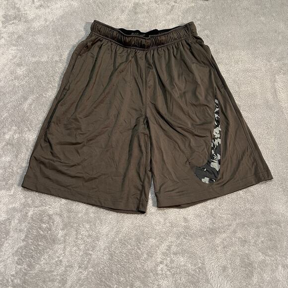 Nike Dri-Fit Swoosh Shorts Mens Medium Green Camo Athletic Swoosh Performance - Picture 1 of 11